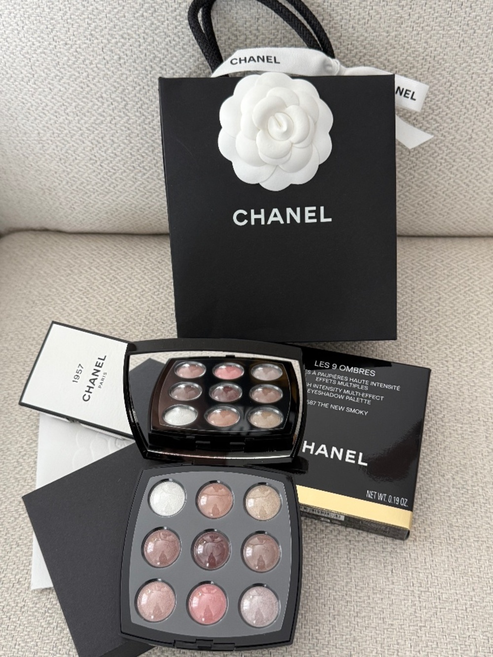 New CHANEL LES 9 OMBRES Eyeshadow Palette 587 The NEW SMOKY 2026 LIMITED EDITION